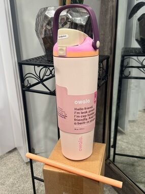 owala Pink Insulated Water Bottle with Carry Handle 30onz